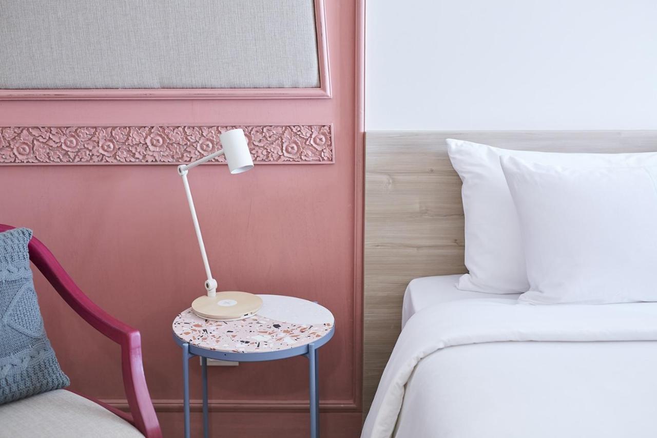 56 Surawong Hotel Bangkok Dış mekan fotoğraf