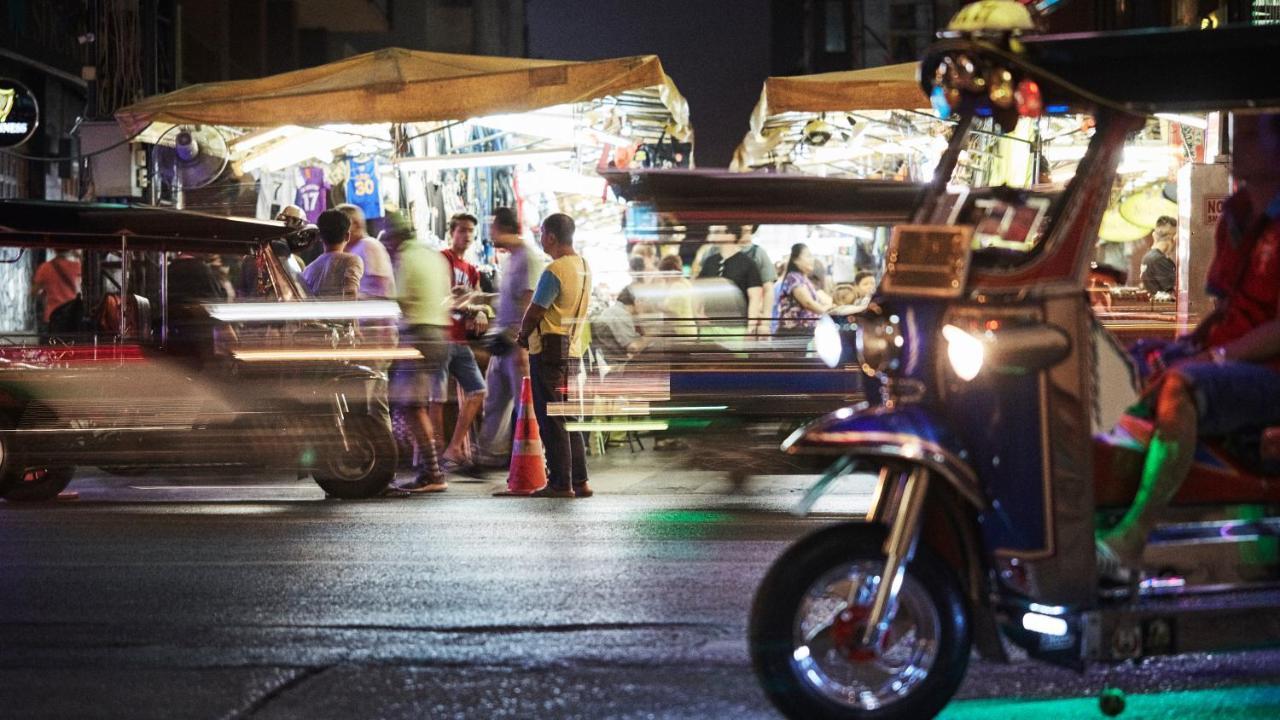56 Surawong Hotel Bangkok Dış mekan fotoğraf